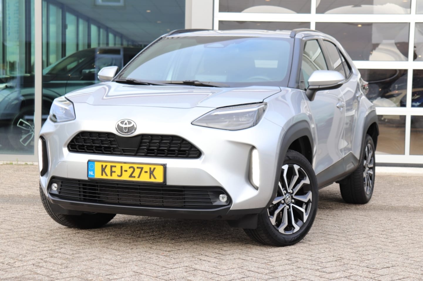 Toyota Yaris Cross - 1.5 VVT-I Hybrid 116pk CVT First Edition - AutoWereld.nl
