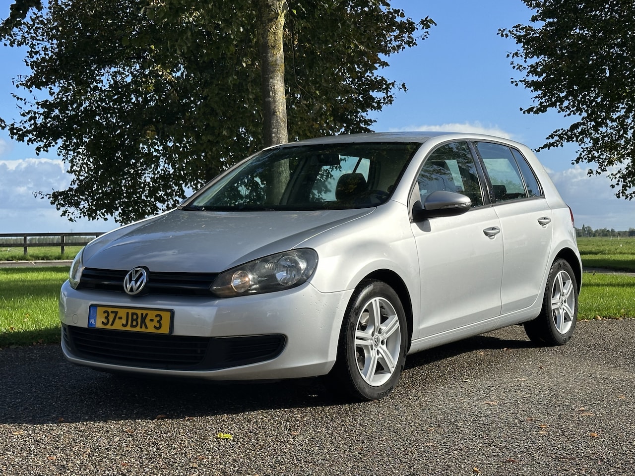 Volkswagen Golf - 1.4 TSI Trendline automaat * inruil mogelijk - AutoWereld.nl
