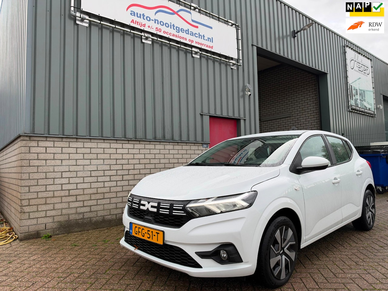 Dacia Sandero - 1.0 TCe 100 ECO-G Expression 1.0 TCe 100 ECO-G Expression - AutoWereld.nl
