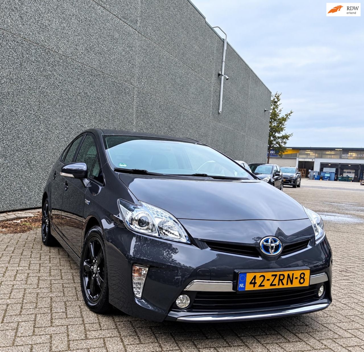 Toyota Prius - 1.8 Plug-in Aspiration | Goed onderhouden - AutoWereld.nl