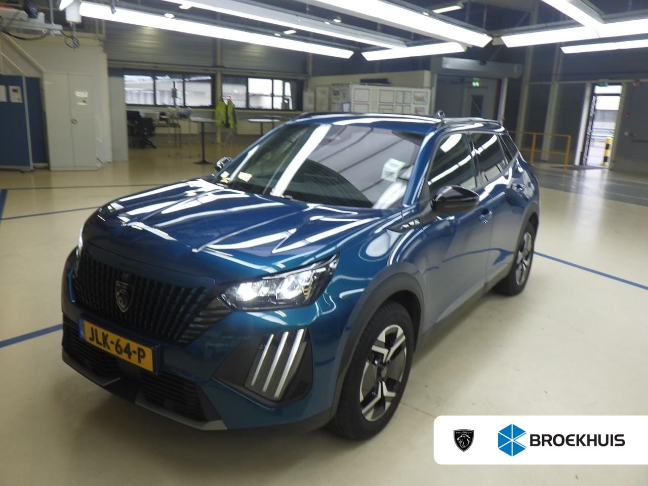 Peugeot e-2008 - EV Allure Avantage 54 kWh | Fase 3 laden | SOH 97% | Warmtepomp | Navigatie | Camera voor - AutoWereld.nl