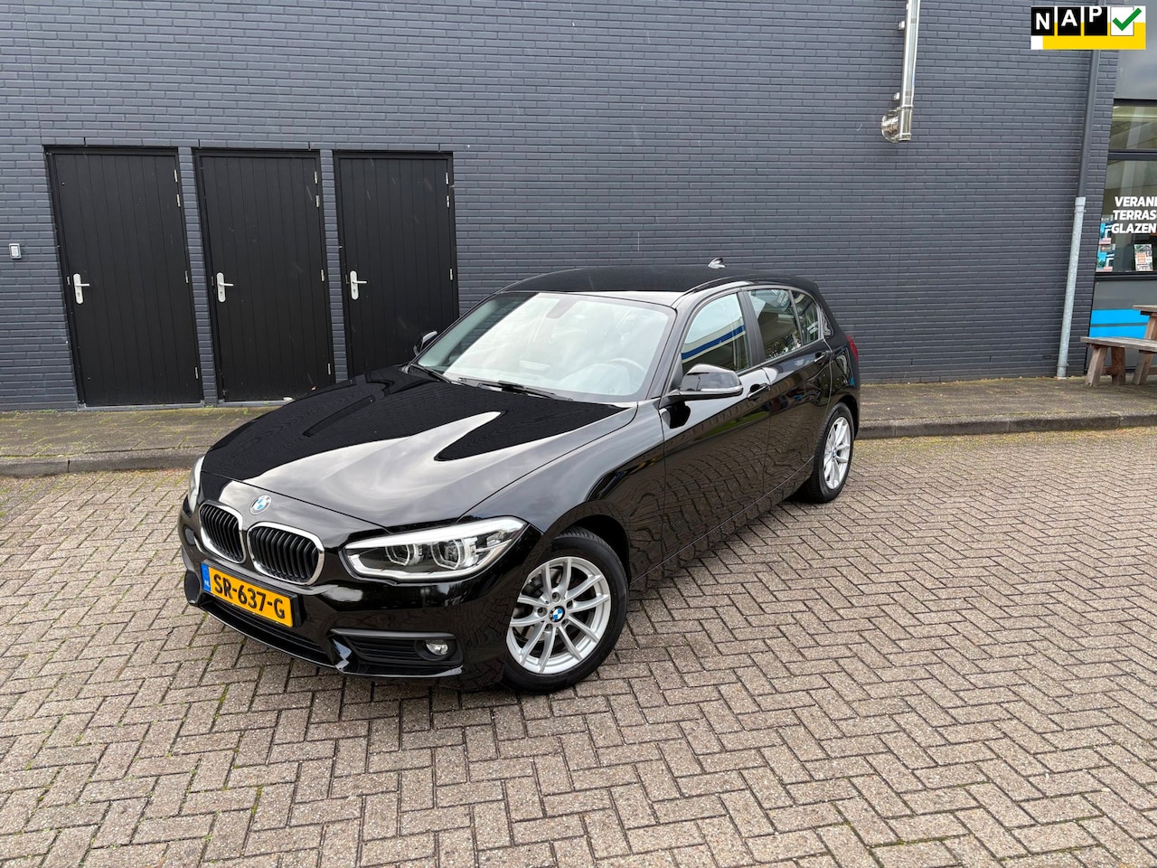 BMW 1-serie - 118i Corporate Lease Executive 118i Corporate Lease Executive - AutoWereld.nl