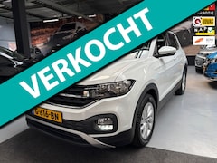 Volkswagen T-Cross - 1.0 TSI Life / Navigatie / Trekhaak