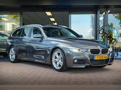 BMW 3-serie Touring - 320i Executive M-Pakket Sportstoelen Alcantara Navigatie Cruise Climate PDC