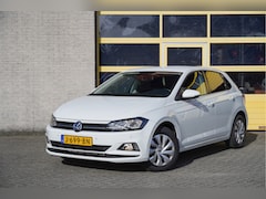 Volkswagen Polo - 1.0 TSI 5drs Comfortline Business BJ2020 Led | Pdc | App-Connect | Navi | Climate control