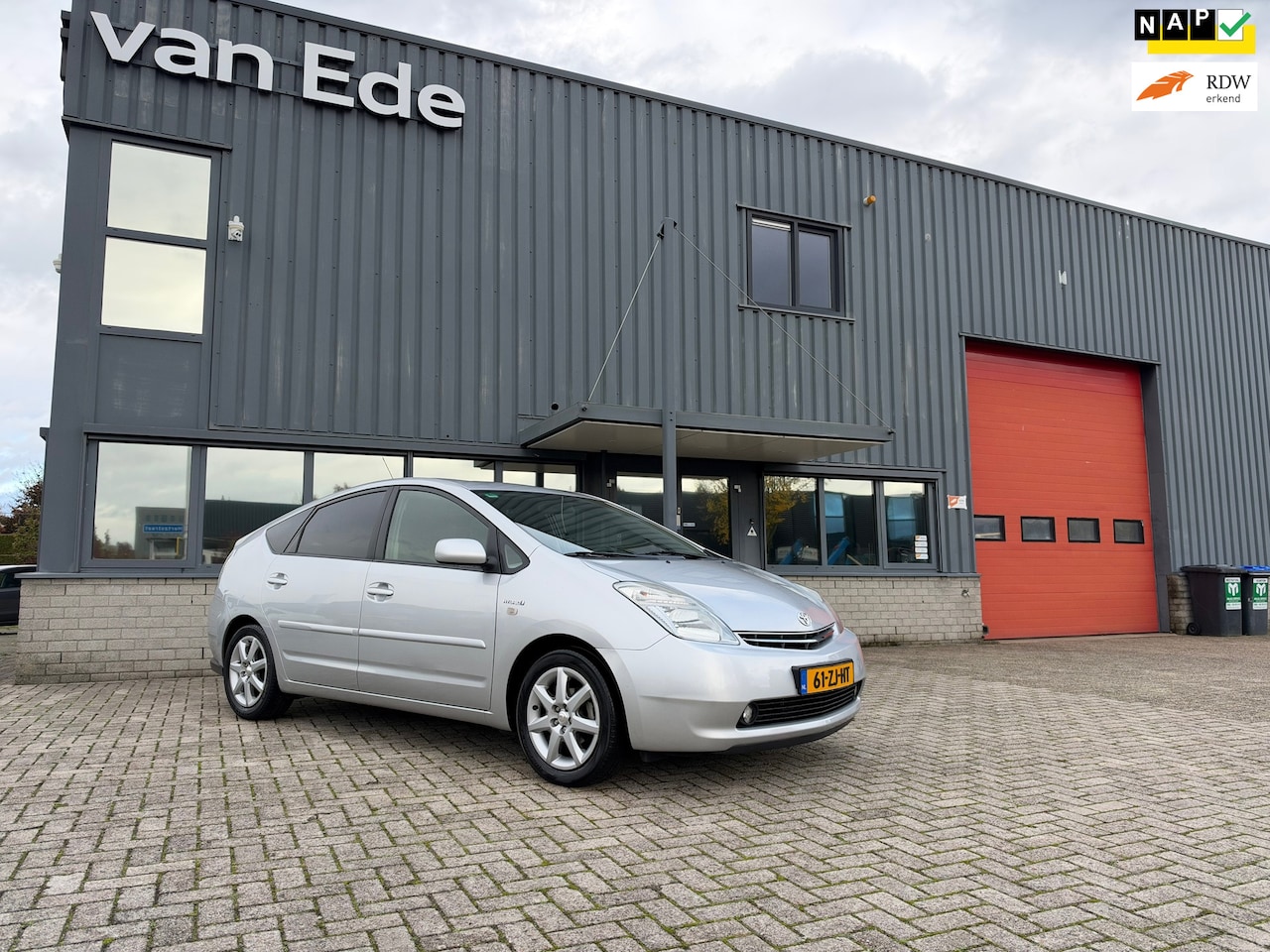 Toyota Prius - 1.5 VVT-i Comfort Leder Clima 2e Eig. Nwe Apk! - AutoWereld.nl