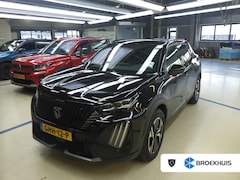 Peugeot e-2008 - EV GT 54 kWh | Fase 3 laden | SOH 97% | Navigatie | Camera | Adaptieve cruise | NL auto |