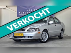 Volvo S40 - 2.0 Europa Nordic Leer Xenon CruiseControl DSA Netjes