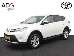 Toyota RAV4 - 2.0 Dynamic 4WD | Trekhaak | 2000 kg trekgewicht | dealeronderhouden |