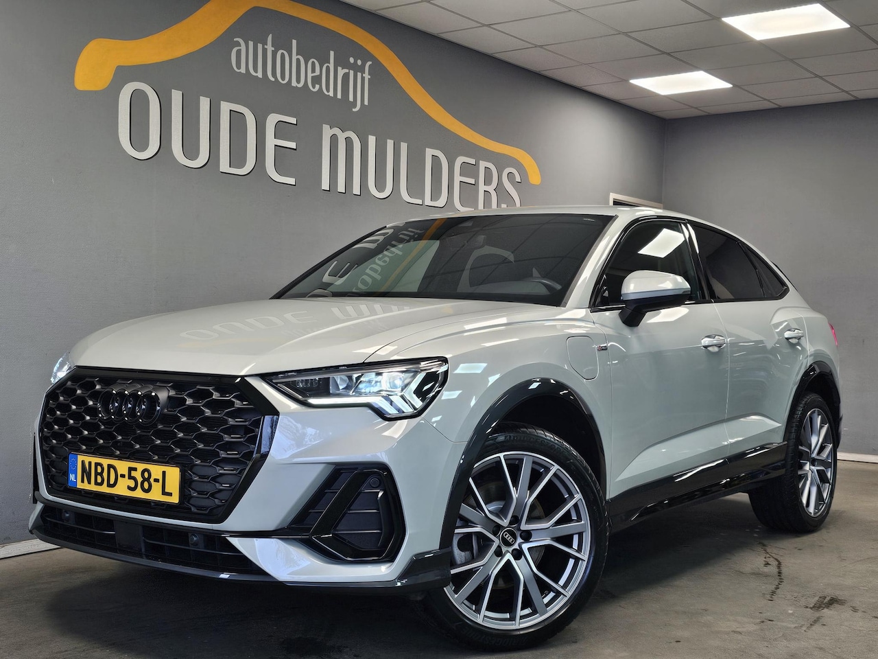Audi Q3 Sportback - 45 TFSI e 3X S-Line | Sonos | Black Optic | Leder | Camera | Memoryseats | - AutoWereld.nl