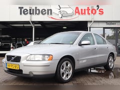 Volvo S60 - 2.0T Kinetic | 5 Cilinder | Spaceball | Camera | Multimedia | Climate control | Cruise con
