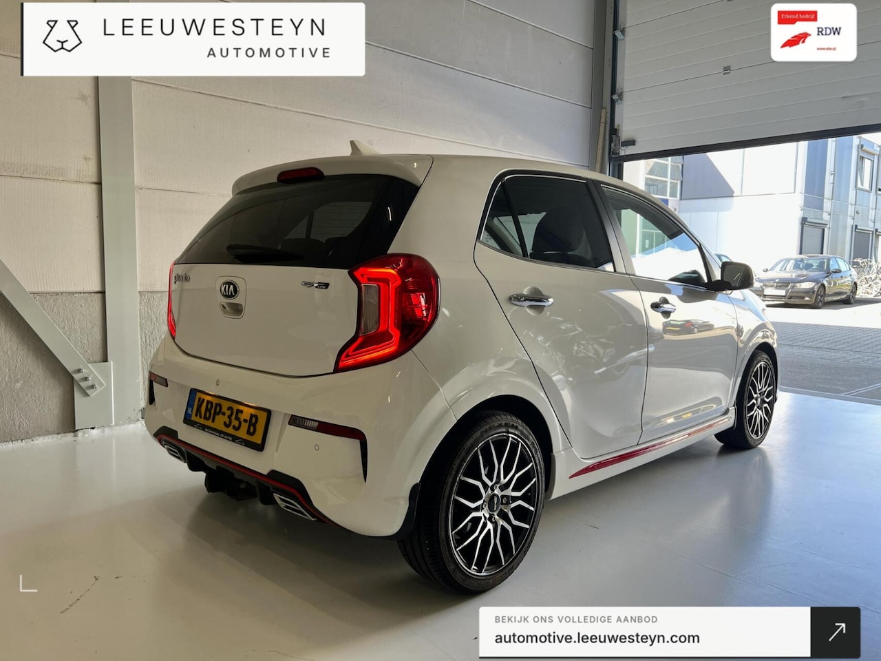 Kia Picanto - 1.2 CVVT GT-Line Automaat BLIS Carplay Lane Assist - AutoWereld.nl