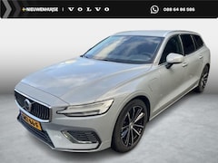 Volvo V60 - 2.0 T6 Plug-in hybrid AWD Essential Bright | Adaptieve Cruise Control | Lederen Bekleding