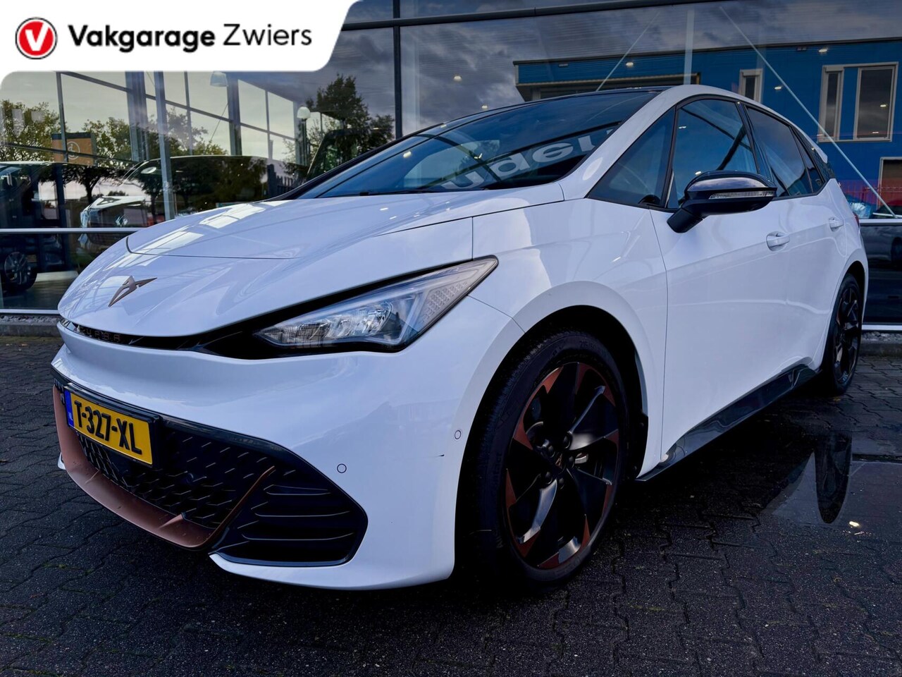 CUPRA Born - Business 62 kWh SOH94.3%|glazendak|Camera|Carplay|Stoel/stuur verwarm. - AutoWereld.nl