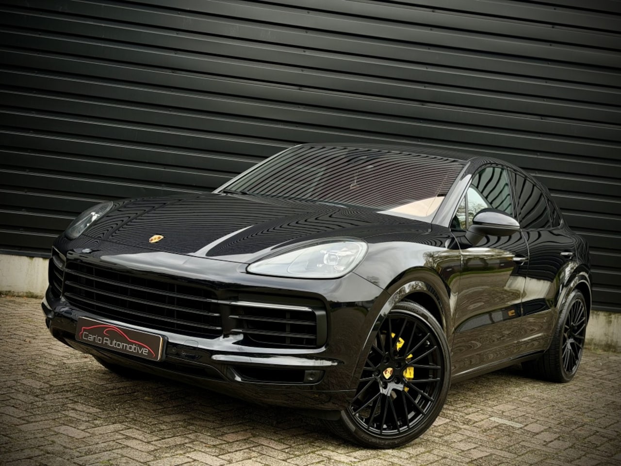 Porsche Cayenne Coupé - 3.0 E-Hybrid PANO|CHRONO|BOSE|22'' SPYDER - AutoWereld.nl