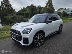 MINI Countryman - SE ALL4 JCW XL 66.5 kWh / Pano / Trekh / 360