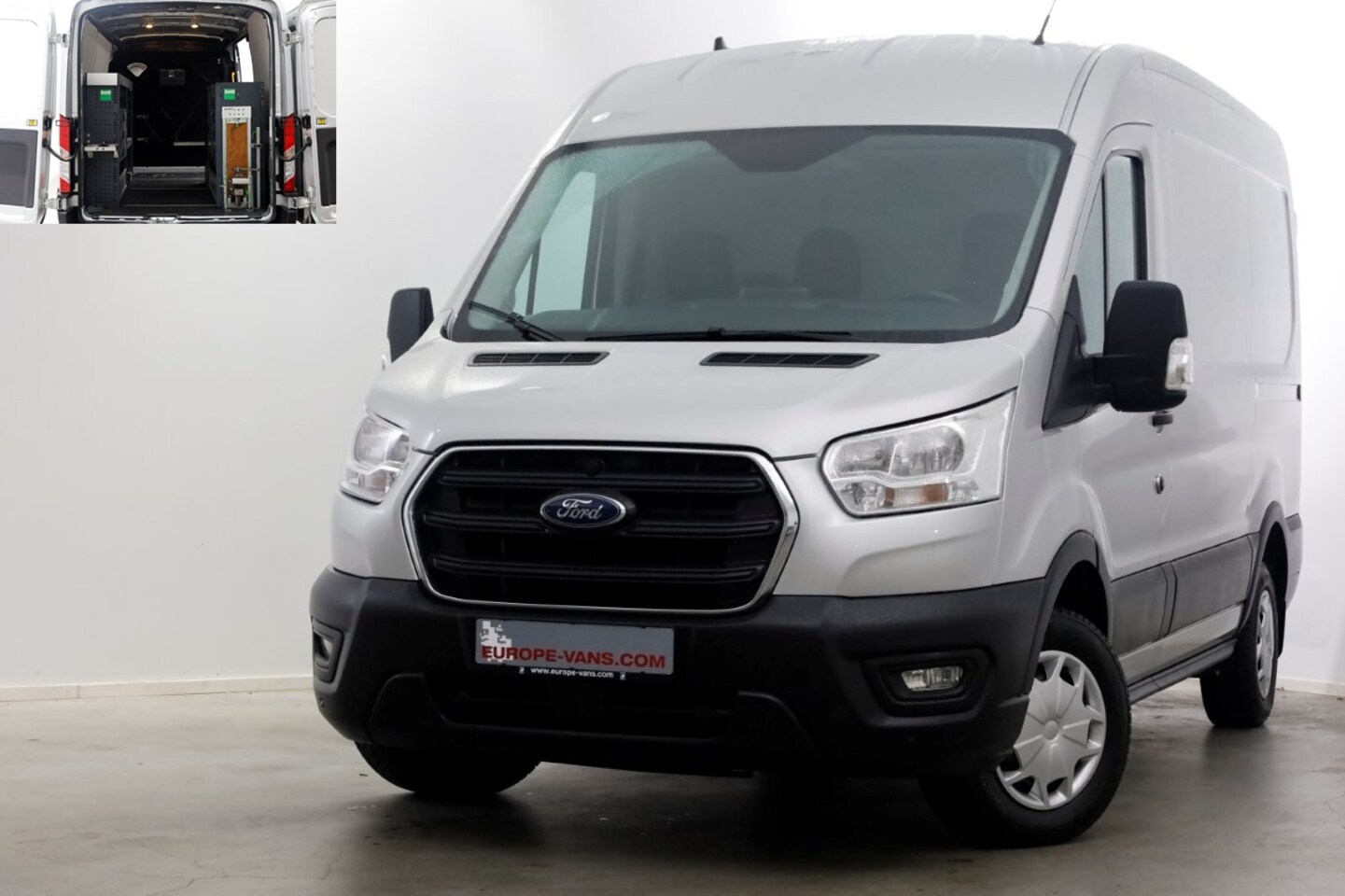 Ford Transit - 2.0 TDCI L2H2 Trend Airco/Navi/Inrichting 12-2019 - AutoWereld.nl