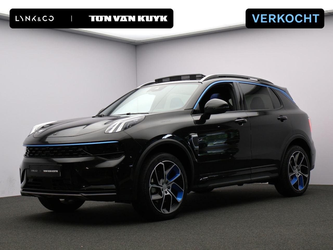 Lynk & Co 01 - 1.5 / Carplay / Camera / Adaptive Cruise / Panoramadak / Dodehoekdetectie / Stoelverwarmin - AutoWereld.nl