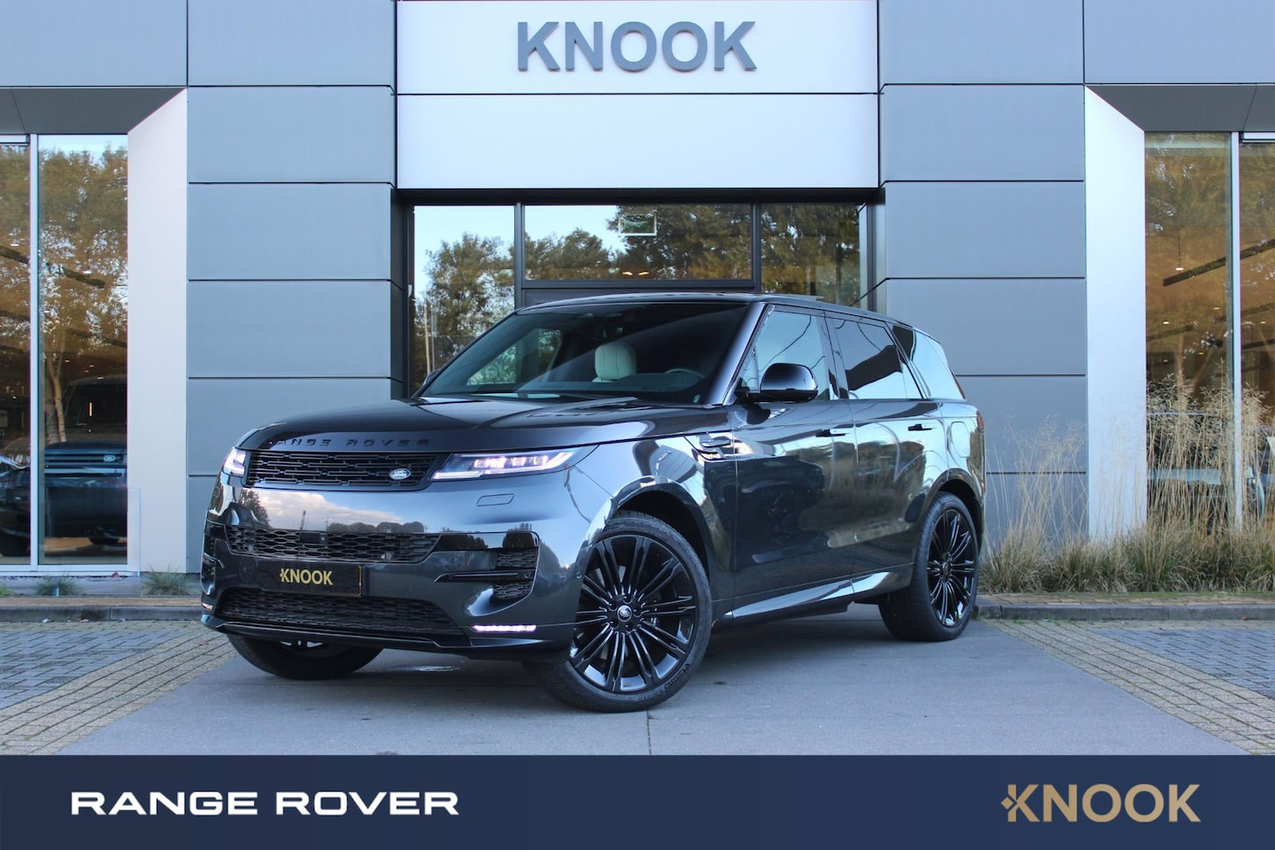 Land Rover Range Rover Sport - 3.0 P460e Momentum Edition - AutoWereld.nl