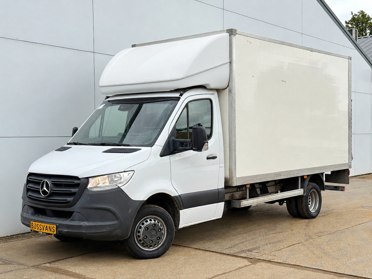 Mercedes-Benz Sprinter - 514 2.1 CDI Automaat Laadklep Bakwagen Dubbellucht Climate Control Cruise Control Apple Ca - AutoWereld.nl