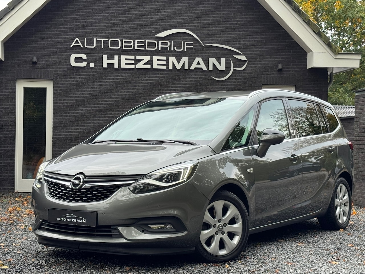 Opel Zafira - 1.4 Turbo Business Executive 7p. 1E EIG DEALEROH CAMERA XENON NAVI CARPLAY CRUISE CONTROL - AutoWereld.nl