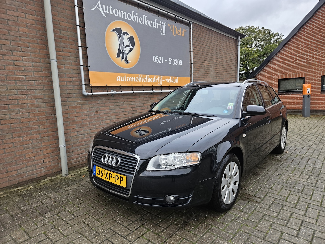 Audi A4 Avant - 2.0 Advance 2.0 Advance (lawaai in de motor) - AutoWereld.nl