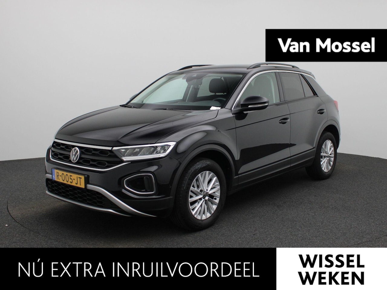 Volkswagen T-Roc - 1.0 TSI Life | Trekhaak | Parkeer sensoren | Virtual cockpit | DAB | Cruise control | Blue - AutoWereld.nl