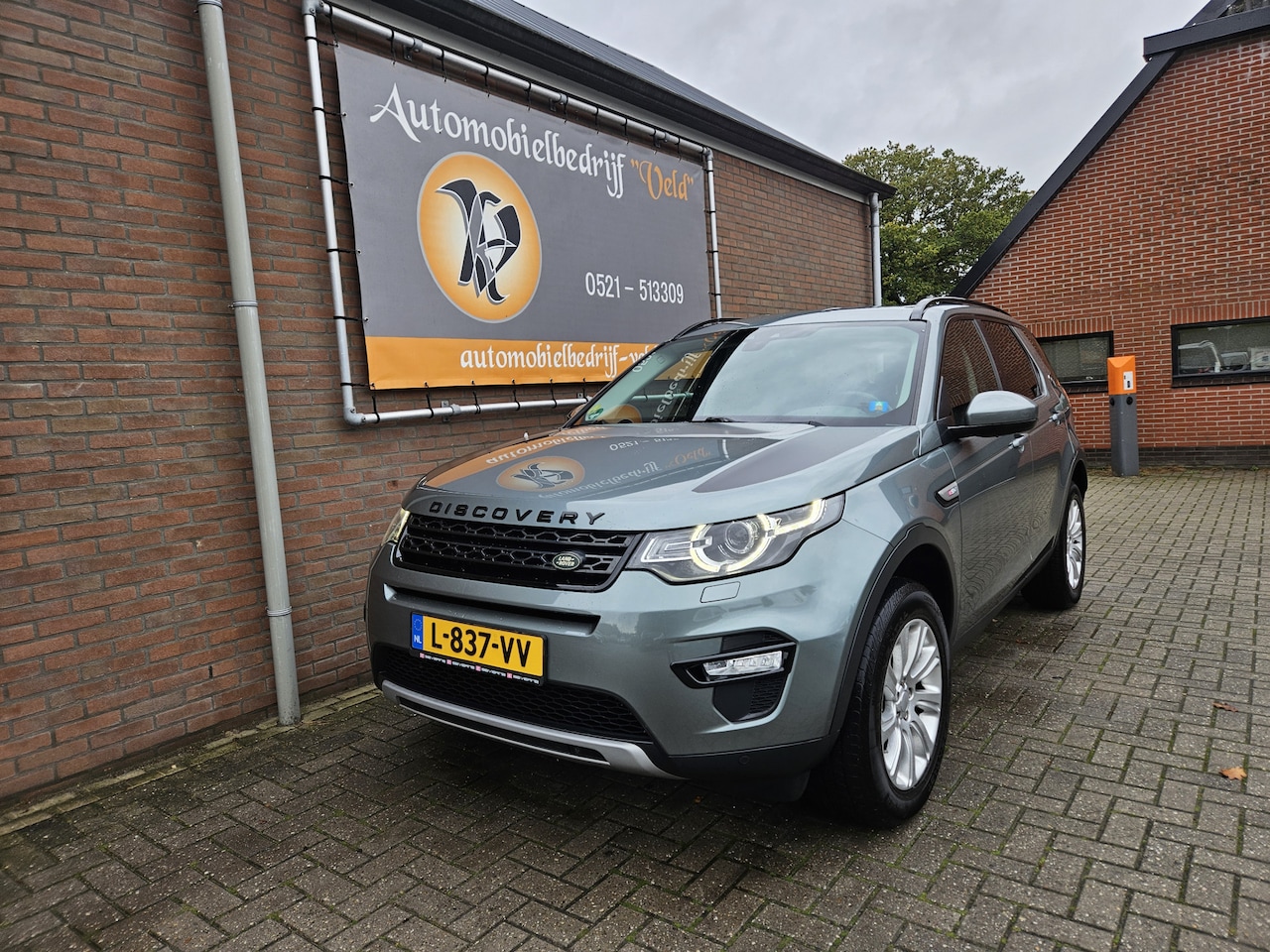 Land Rover Discovery Sport - 2.0 TD4 HSE Luxury 2.0 TD4 HSE Luxury - AutoWereld.nl