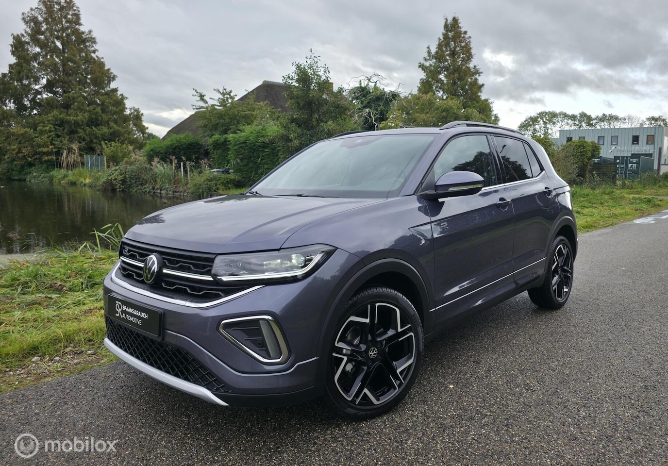 Volkswagen T-Cross - 1.0 TSI R-Line / Luxe / Carplay / Camera - AutoWereld.nl