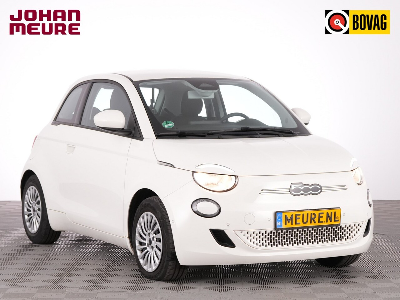Fiat 500e - Urban Plus42 kWh | JBL Audio | Stoelverwarming | CARPLAY | PDC | CAMERA ! - AutoWereld.nl