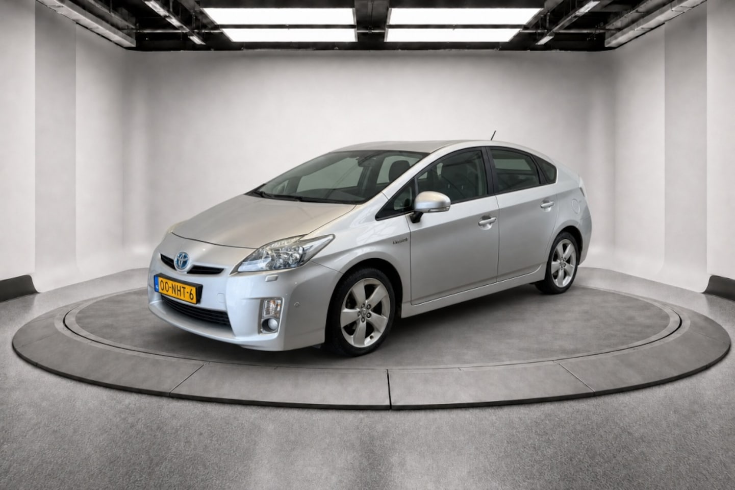 Toyota Prius - 1.8 Dynamic 1.8 Dynamic - AutoWereld.nl