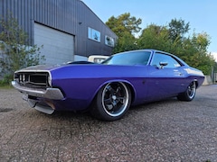 Dodge Challenger - hellcat