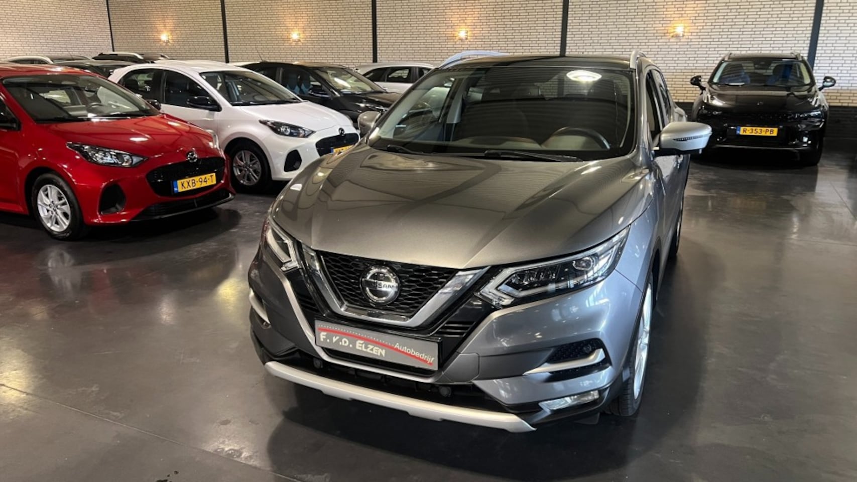 Nissan Qashqai - 1.3 DIG-T N-Motion 1.3 DIG-T N-MOTION - AutoWereld.nl