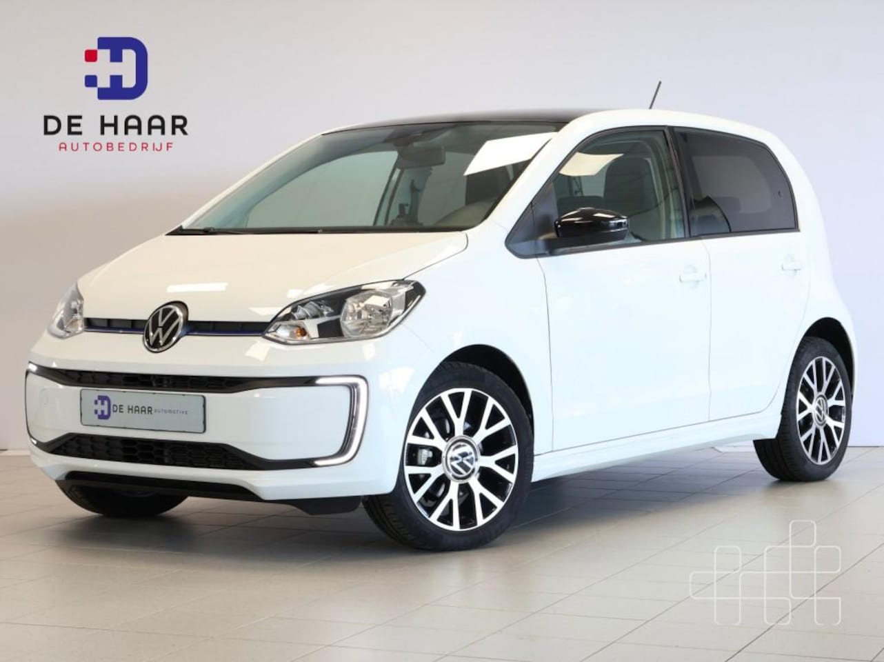 Volkswagen e-Up! - Style - Camera - Stoelverwarming - 16” Upsilon - Cruise Control - AutoWereld.nl