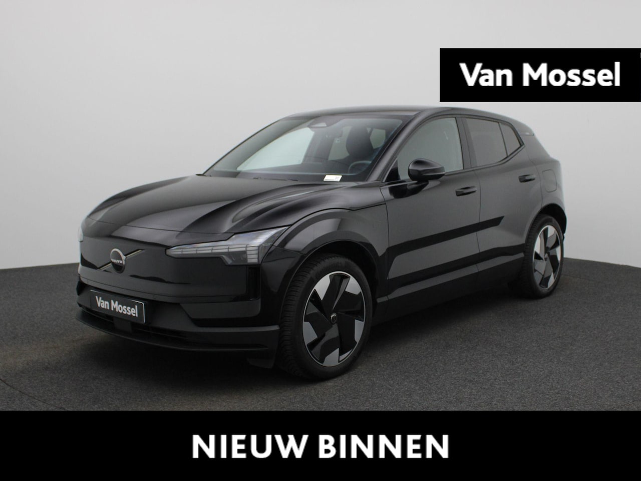 Volvo EX30 - Single Motor Extended Range Plus | Trekhaak | SOH 96,8 % - AutoWereld.nl