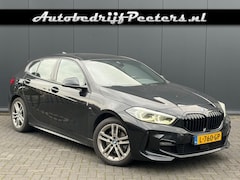 BMW 1-serie - 116i M Sport Shadow Sfeerlicht Leder Navi LED Carplay Live Cockpit NL-auto