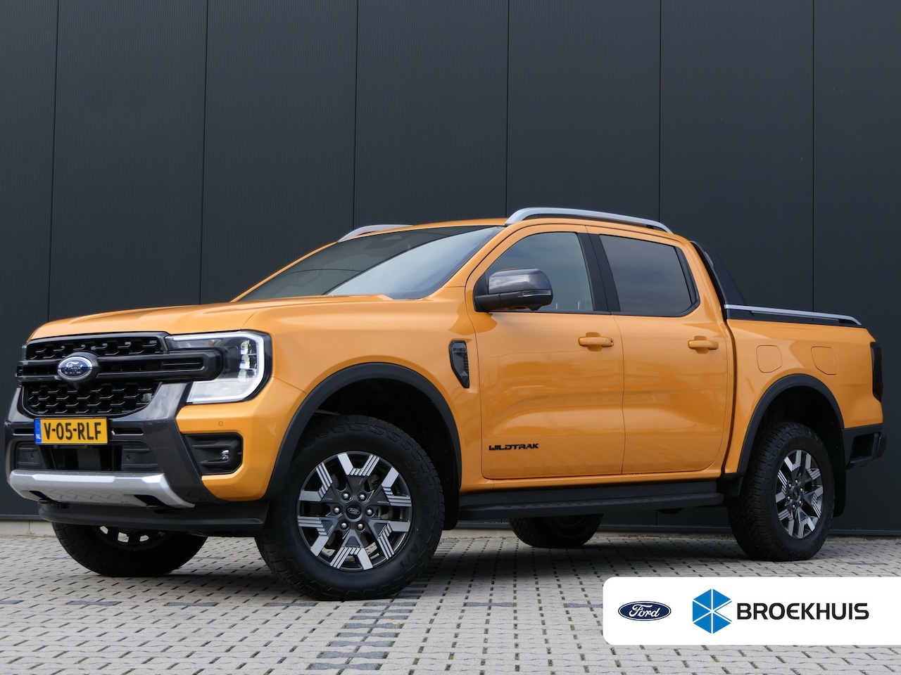 Ford Ranger Wildtrak Double Cab 2.3 PHEV | Power Rollertop | Camera ...
