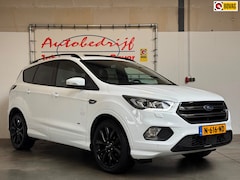 Ford Kuga - 1.5 Titanium 4WD|ST-line|Pano Schuifdak|Stoel/Stuurverwarming|Camera|Climate|