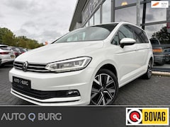 Volkswagen Touran - 2.0 TDI Highline 7 Persoons | Panorama | ECC | LED | Camera | LMV | Full options | Adap cr