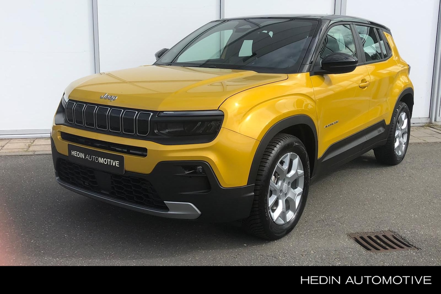 Jeep Avenger - Altitude 54 kWh | Schuifdak | Allseason banden | Warmtepomp | Cruise control | LED verlich - AutoWereld.nl