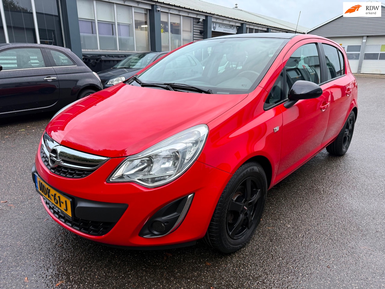 Opel Corsa - 1.4-16V Color Edition Airco/Cruise/Gr.Scherm - AutoWereld.nl
