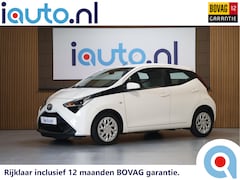 Toyota Aygo - 1.0 VVT-i x-play NL AUTO/Camera/Airco/Bluetooth/LED/15"/Elektr.Ramen