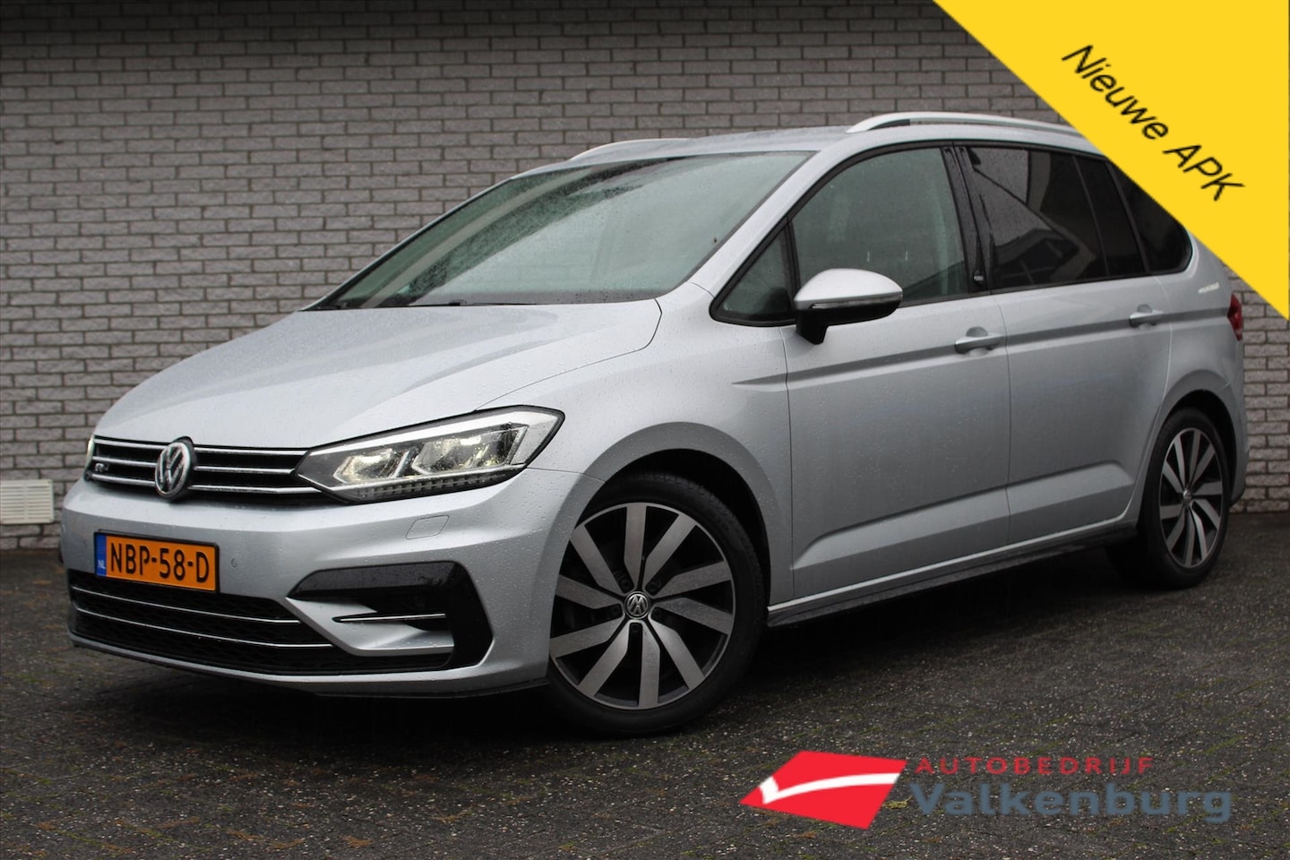 Volkswagen Touran - 1.2 TSI 110pk BMT Comfortline - AutoWereld.nl