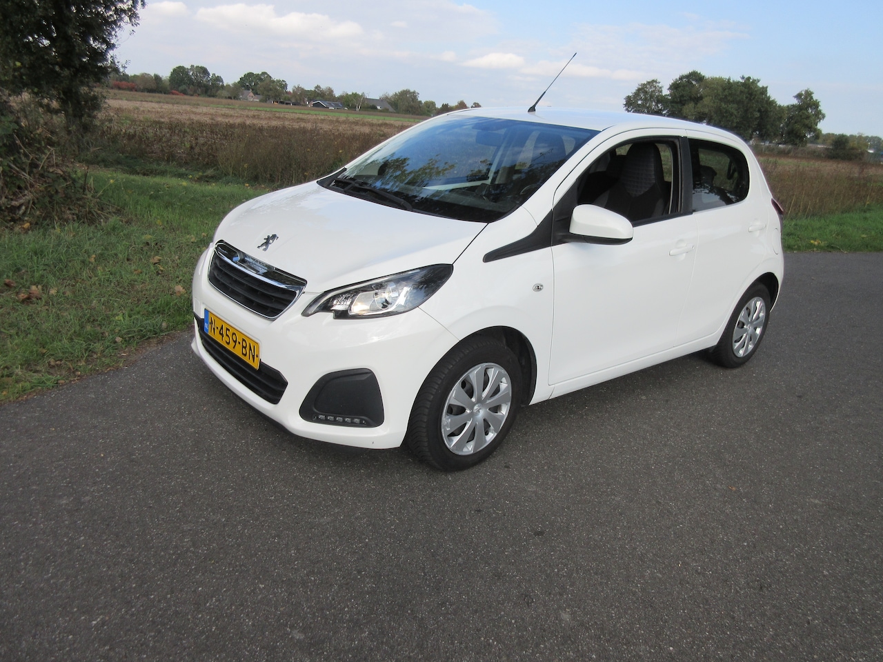 Peugeot 108 - 1.0 e-VTi Active 108 1.0 E VTI Active 5 DRS Airco Wit BJ 09-2021 6950 euro - AutoWereld.nl