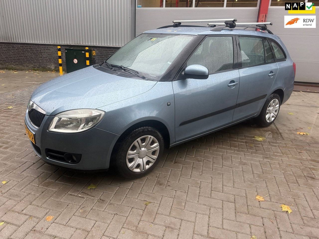 Skoda Fabia Combi - 1.4-16V Ambiente 1.4-16V Ambiente - AutoWereld.nl