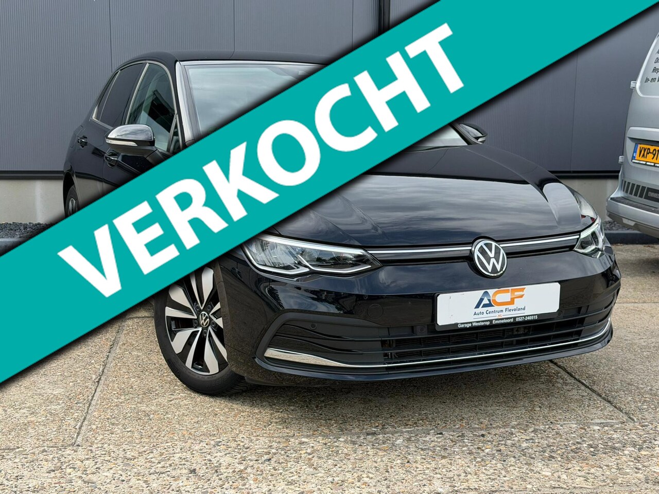 Volkswagen Golf - 2.0 TDI 116 PK LIFE / NAVIGATIE / STOELVERW. / STUURVERW./ CARPLAY ENZ... - AutoWereld.nl