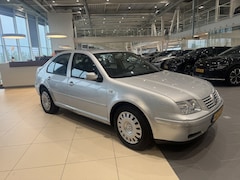Volkswagen Bora - 2.0 Comfortline