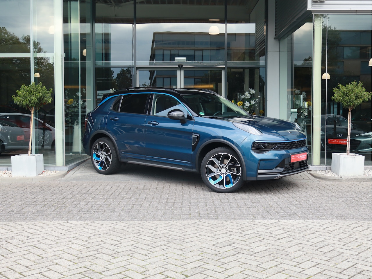 Lynk & Co 01 - 1.5 Navi / 360 Camera / Trekhaak / Clima / Cruise / Audio - AutoWereld.nl