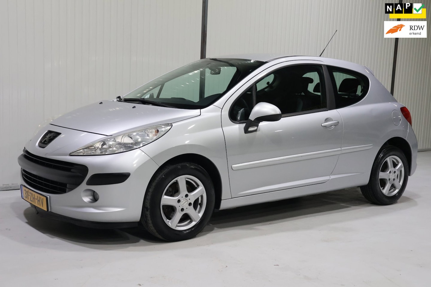 Peugeot 207 - 1.4 VTi Cool 'n Blue NWE APK - AIRCO - LM VELGEN - NAP! - AutoWereld.nl