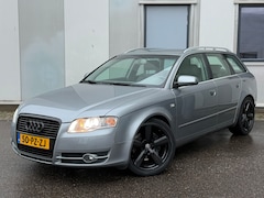 Audi A4 Avant - 2.0 T FSI Quattro Navi Xenon Leer 6 bak S line 200pk